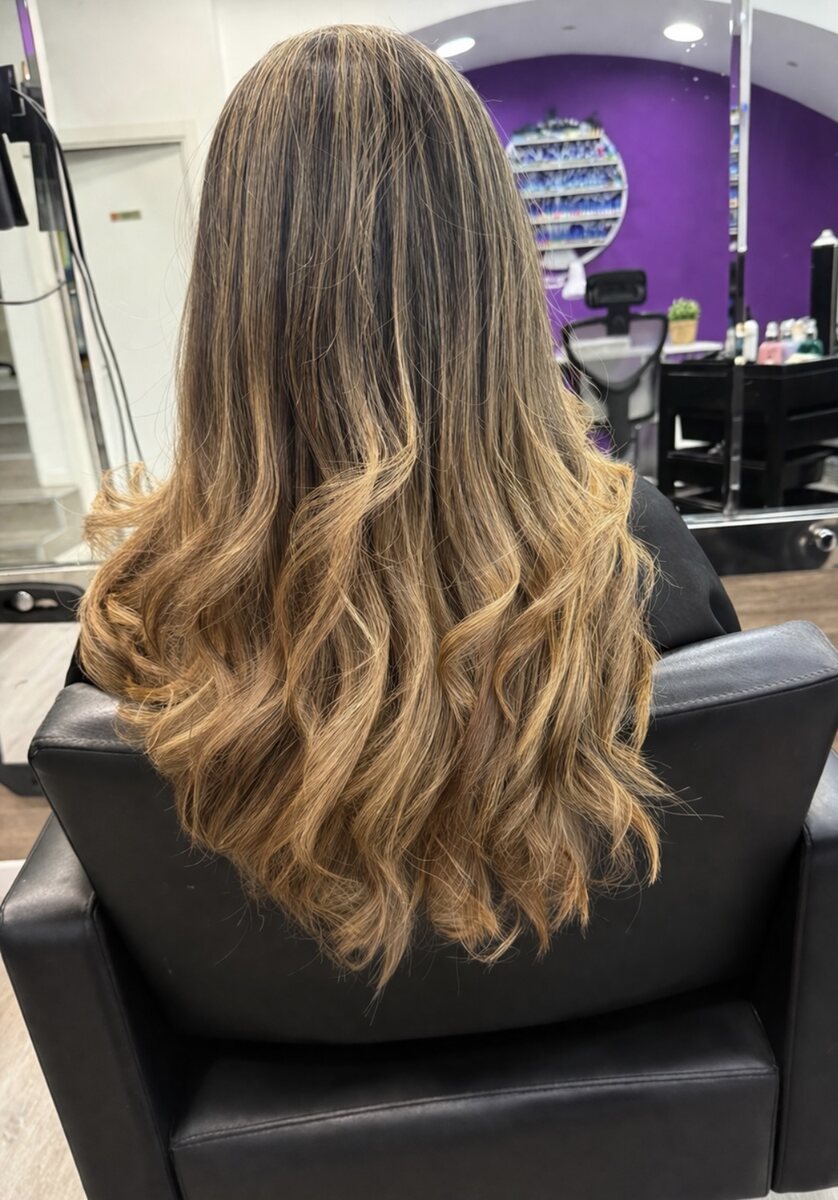 Mechas balayage con acabado luminoso